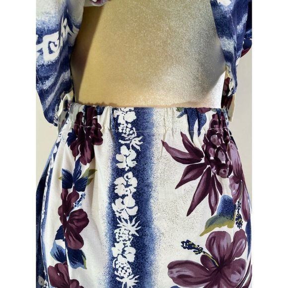 Hilo Hattie's Red White Blue 2pc Rayon Cotton Floral Skirt and Blouse Set - Picture 8 of 8